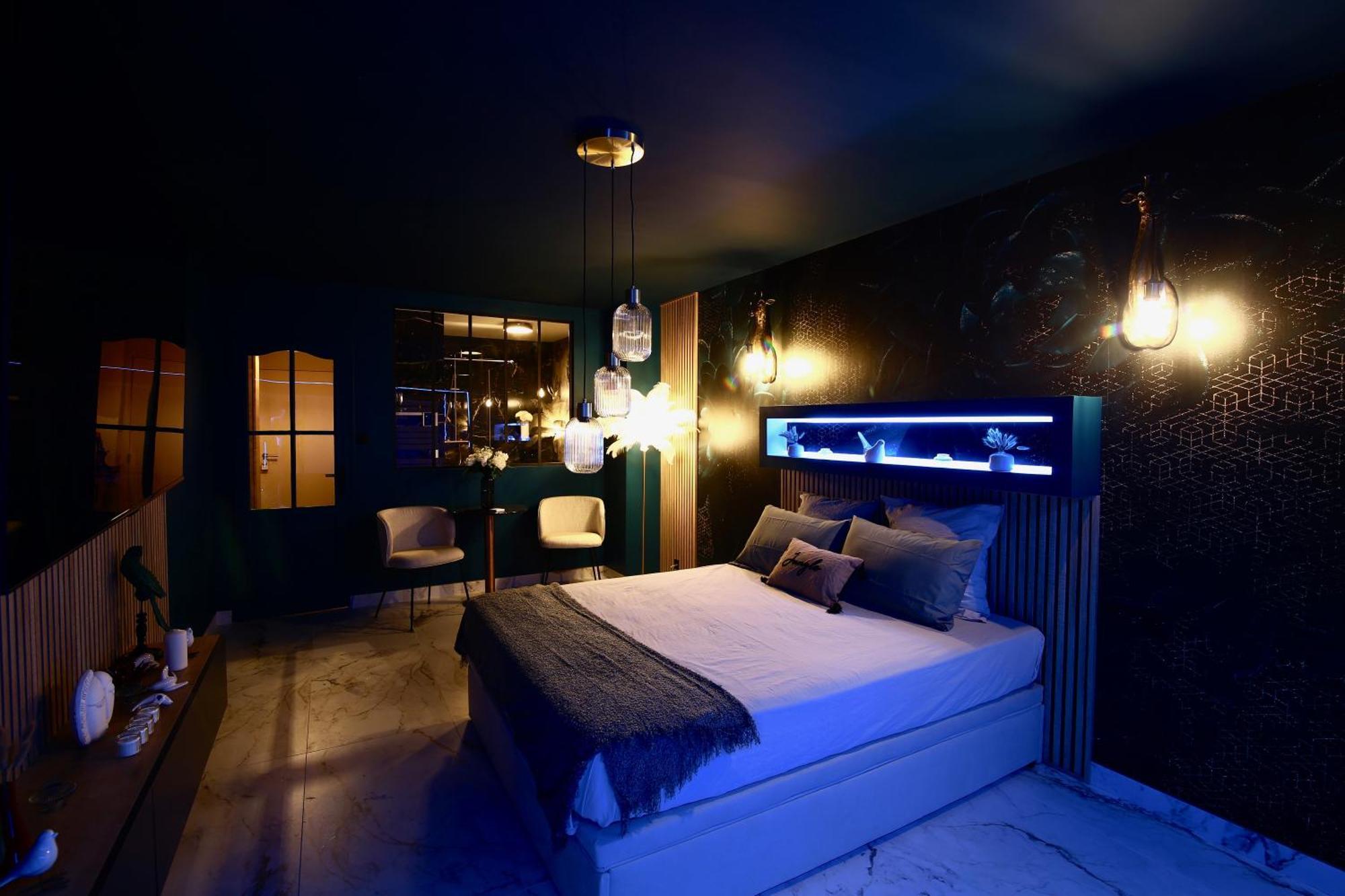 Flower Suite And Spa La Seyne-sur-Mer Exterior photo